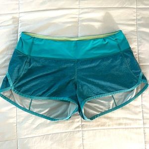 Lululemon Speed Up shorts